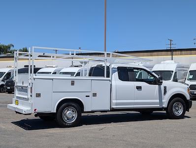 Used 2017 Ford F-350 Lariat Super Cab RWD, Service Truck for sale #D61431 - photo 2