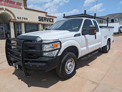 2016 Ford F-350 Super Cab SRW 4x4, Reading Service Truck for sale #4904 - photo 2