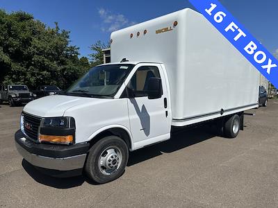 2024 GMC Savana 3500 DRW 4x2, Box Truck for sale #326255 - photo 1