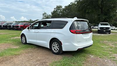 2022 Chrysler Pacifica FWD, Minivan for sale #NR194822 - photo 2