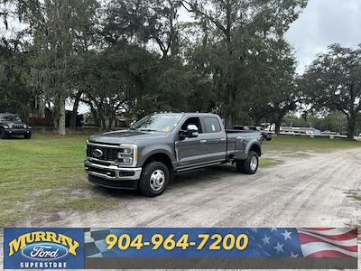 Used 2023 Ford F-350 Lariat Crew Cab 4x4, Pickup for sale #PEC85364 - photo 1