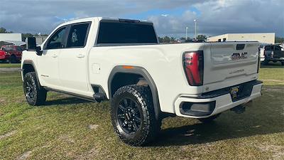 2024 GMC Sierra 2500 Crew Cab 4x4, Pickup for sale #RF162736 - photo 2