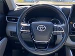 Used 2021 Toyota Highlander XLE 4x4, SUV for sale #3C5594 - photo 13