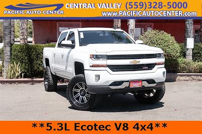 Used 2017 Chevrolet Silverado 1500 LT Crew Cab 4x4, Pickup for sale #53835 - photo 1