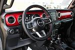 Used 2023 Jeep Gladiator Rubicon Crew Cab 4x4, Pickup for sale #52586 - photo 15