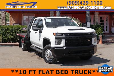 Used 2022 Chevrolet Silverado 3500 Work Truck Crew Cab 4x4, Flatbed Truck for sale #53154 - photo 1