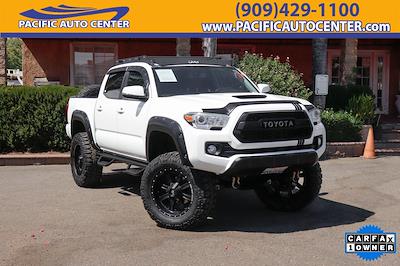 Used 2020 Toyota Tacoma SR5 Double Cab 4WD, Pickup for sale #53184 - photo 1