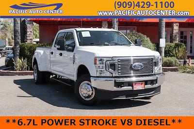 Used 2022 Ford F-350 XLT Crew Cab 4x4, Pickup for sale #53668 - photo 1