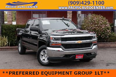 Used 2017 Chevrolet Silverado 1500 LT Crew Cab 4x4, Pickup for sale #54099 - photo 1