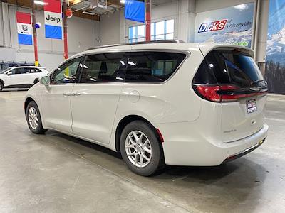 2021 Chrysler Pacifica FWD, Minivan for sale #MR598585 - photo 2