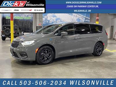 Used 2022 Chrysler Pacifica Limited FWD, Minivan for sale #NR161226 - photo 1