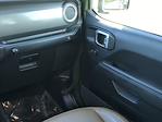 Used 2023 Jeep Gladiator Rubicon Crew Cab 4WD, Pickup for sale #FR1400A - photo 15