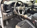 New 2024 GMC Sierra 2500 SLT Crew Cab 4WD, Pickup for sale #2340783 - photo 47