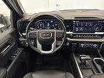 Used 2022 GMC Sierra 1500 SLT Crew Cab 4x4, Pickup for sale #25G5193A1 - photo 17