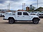 Used 2021 Jeep Gladiator Overland Crew Cab 4x4, Pickup for sale #P0298 - photo 3