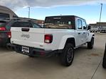 Used 2023 Jeep Gladiator Overland Crew Cab 4x4, Pickup for sale #115776P - photo 2