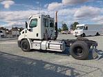 2015 Freightliner Cascadia Day Cab DRW 4x2, Semi Truck for sale #10806 - photo 2