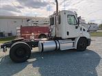 2015 Freightliner Cascadia Day Cab DRW 4x2, Semi Truck for sale #10806 - photo 6