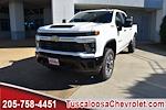 2025 Chevrolet Silverado 2500 Crew Cab 4x4, Pickup for sale #125914 - photo 5