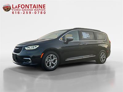 2023 Chrysler Pacifica FWD, Minivan for sale #4J405P - photo 1