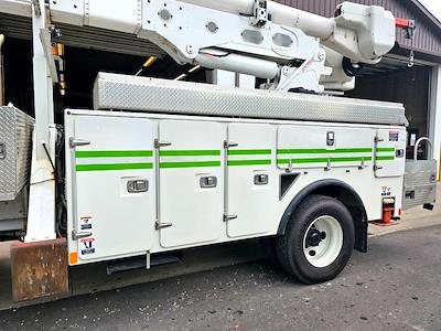 Used 2017 Freightliner M2 106 Conventional Cab 4x4, Altec Industries Inc. Bucket Truck for sale #UH589 - photo 2
