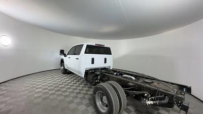 2024 GMC Sierra 3500 Crew Cab 4WD, Cab Chassis for sale #24T1881 - photo 2