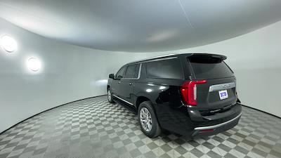 2024 GMC Yukon XL 4WD, SUV for sale #24T2773 - photo 2