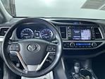 Used 2019 Toyota Highlander SE FWD, SUV for sale #24T3570B - photo 11