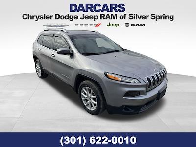 Used 2018 Jeep Cherokee Latitude 4x2, SUV for sale #R1B0025A - photo 1