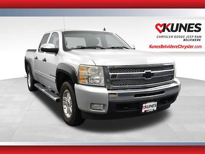 2011 Chevrolet Silverado 1500 Crew Cab 4x4, Pickup for sale #25P2402A - photo 1