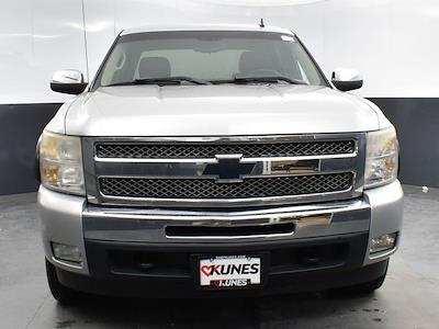 2011 Chevrolet Silverado 1500 Crew Cab 4x4, Pickup for sale #25P2402A - photo 2