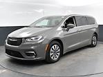 Used 2022 Chrysler Pacifica Touring L FWD, Minivan for sale #25P2483 - photo 4