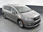 Used 2022 Chrysler Pacifica Touring L FWD, Minivan for sale #25P2483 - photo 35