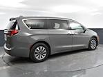 Used 2022 Chrysler Pacifica Touring L FWD, Minivan for sale #25P2483 - photo 2