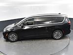 Used 2022 Chrysler Pacifica Touring L FWD, Minivan for sale #25P2497 - photo 44