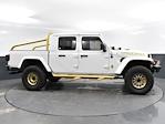 Used 2020 Jeep Gladiator Overland Crew Cab 4x4, Pickup for sale #25T2677A - photo 9