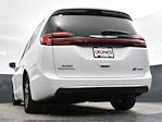 Used 2022 Chrysler Pacifica Touring L FWD, Minivan for sale #26P2127 - photo 60