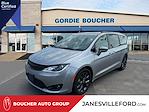 Used 2019 Chrysler Pacifica Limited FWD, Minivan for sale #24ZE1391A - photo 1