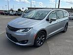 Used 2019 Chrysler Pacifica Limited FWD, Minivan for sale #24ZE1391A - photo 3