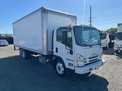 Used 2018 Isuzu NRR Regular Cab 4x2, 20' Box Truck for sale #122-03434 - photo 1