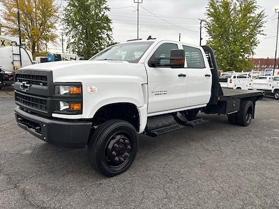 Used 2022 Chevrolet Silverado 5500 FL Regular Cab 4WD, 11' 4" Flatbed Truck for sale #15503 - photo 1