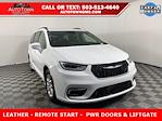 Used 2022 Chrysler Pacifica Touring L FWD, Minivan for sale #GP8134 - photo 1