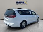 Used 2022 Chrysler Pacifica Touring L FWD, Minivan for sale #1CV7026 - photo 5