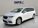 Used 2021 Chrysler Pacifica Touring L FWD, Minivan for sale #1CV9082 - photo 1