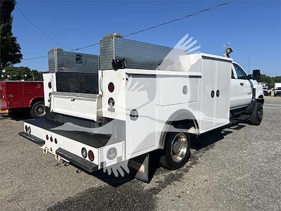 Used 2019 Chevrolet Silverado 5500 4x4, Service Truck for sale #4CT2850 - photo 2