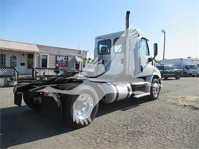 Used 2014 Freightliner Cascadia Day Cab 4x2, Semi Truck for sale #4FT0008 - photo 2