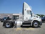 Used 2014 Freightliner Cascadia Day Cab 4x2, Semi Truck for sale #4FT1674 - photo 7