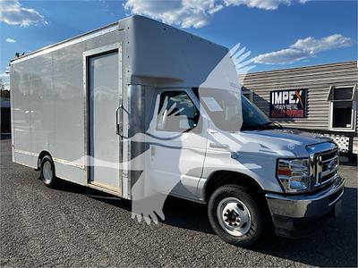 Used 2022 Ford E-350 RWD, Box Truck for sale #4FT3992 - photo 1