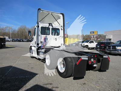 Used 2016 Freightliner Cascadia Day Cab 6x4, Semi Truck for sale #4FT6987 - photo 2