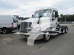 Used 2014 Freightliner Cascadia Day Cab 6x4, Semi Truck for sale #4FT8885 - photo 3